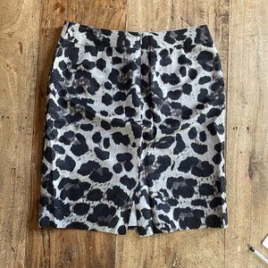 BANANA REPUBLIC Gray Black Animal Print Pencil Skirt Size 10 Linen Rayon Lined